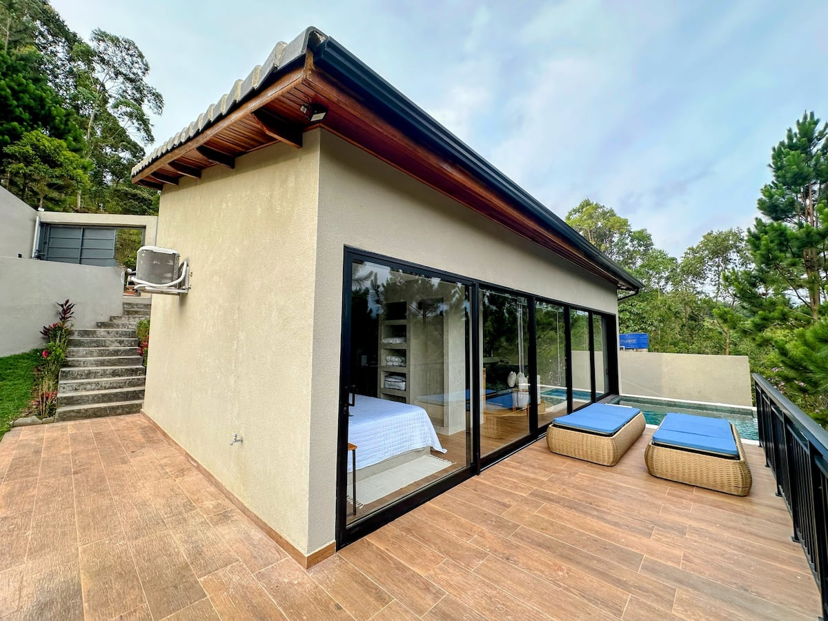Deck e Vista para as Montanhas